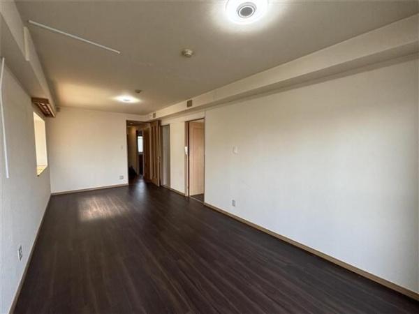 川崎市中原区下小田中５丁目のマンション