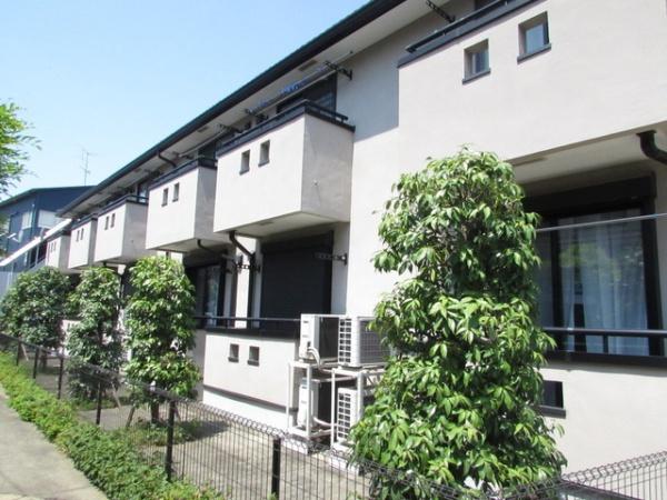 川崎市高津区新作１丁目のアパート