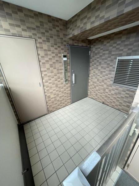 横浜市神奈川区松見町２丁目のマンション