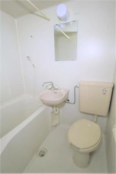 川崎市幸区小向仲野町のマンション