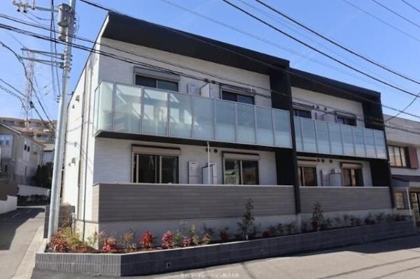 川崎市高津区久本２丁目のアパート