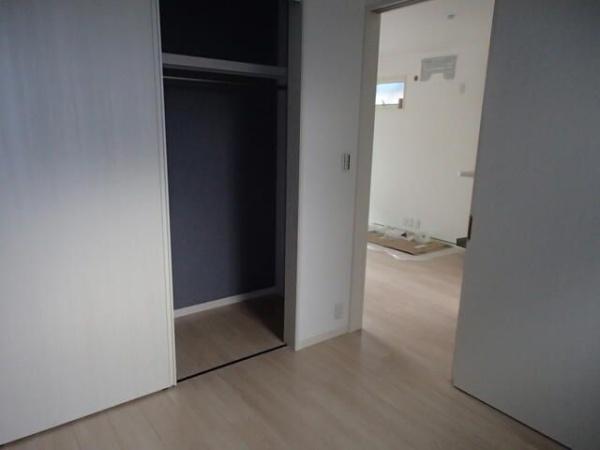 大和市深見西２丁目のアパート