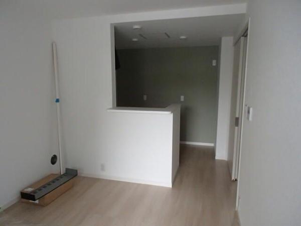 大和市深見西２丁目のアパート