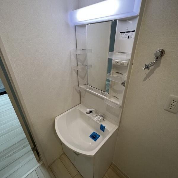 川崎市高津区梶ケ谷３丁目のアパート