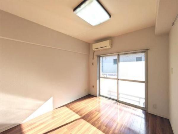 横浜市港北区樽町４丁目のマンション