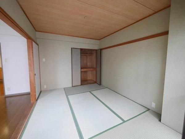 川崎市高津区諏訪２丁目のマンション