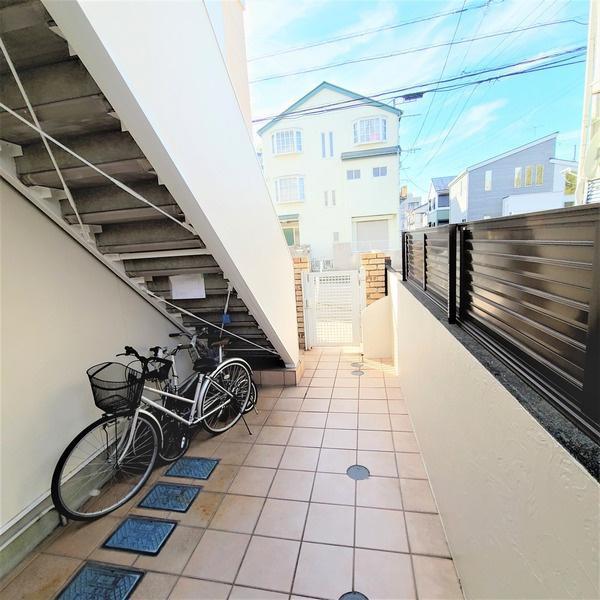 川崎市中原区井田三舞町のコーポ