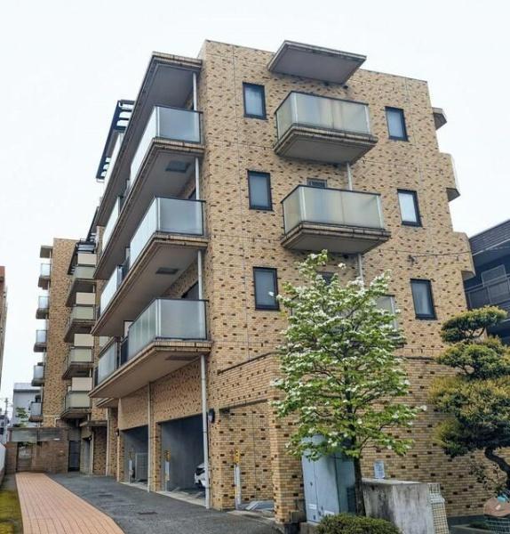 川崎市中原区下小田中４丁目のマンション