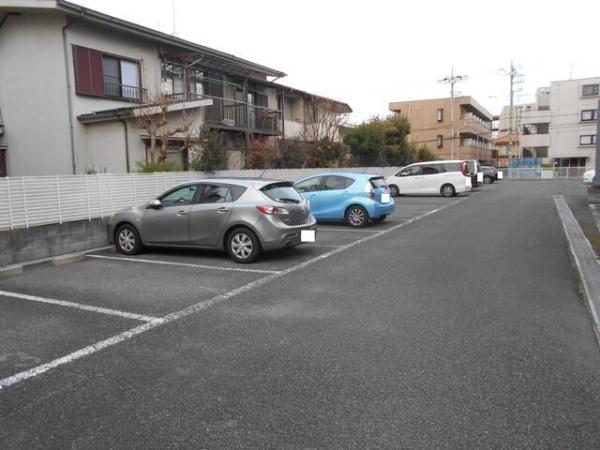 川崎市高津区下作延３丁目のマンション