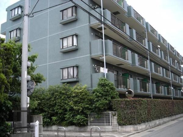 川崎市高津区下作延３丁目のマンション