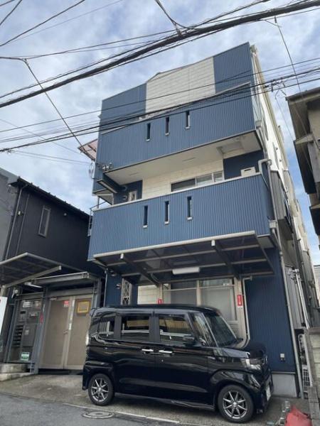 横浜市神奈川区入江１丁目のアパート