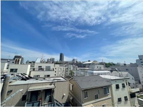 横浜市神奈川区松ケ丘のマンション