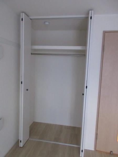 川崎市幸区中幸町４丁目のマンション