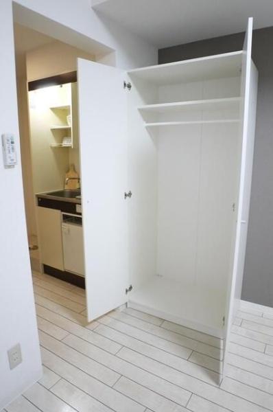 川崎市中原区新丸子町のマンション