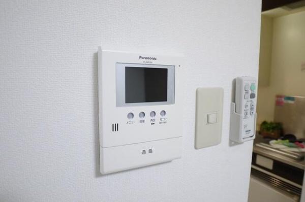 川崎市中原区新丸子町のマンション