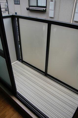 川崎市中原区下小田中３丁目のアパート