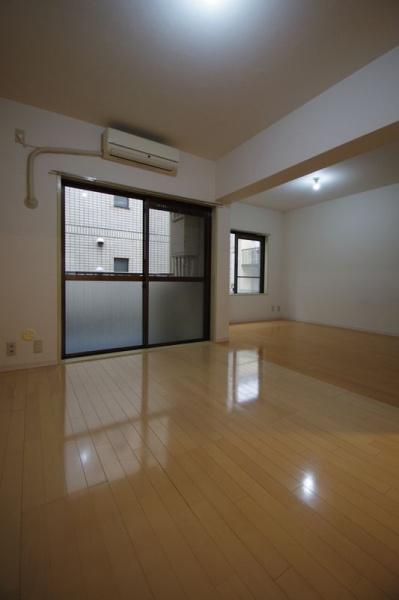 川崎市幸区小倉４丁目のマンション