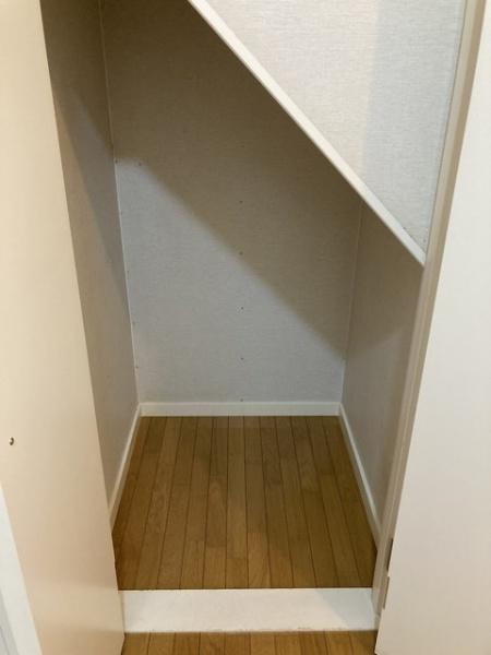川崎市高津区梶ケ谷６丁目のテラスハウス
