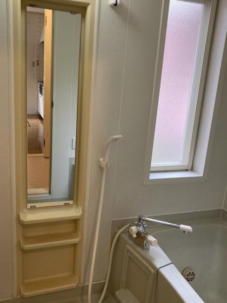 川崎市高津区梶ケ谷６丁目のテラスハウス