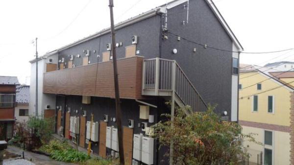 横浜市鶴見区上の宮１丁目のアパート