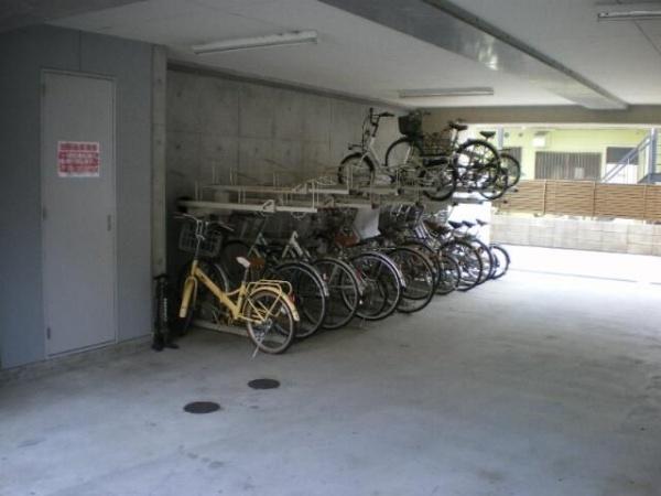 川崎市中原区丸子通２丁目のマンション