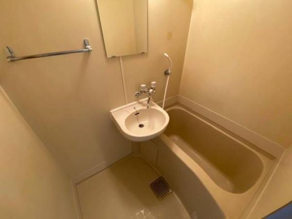 川崎市中原区小杉陣屋町２丁目のアパート