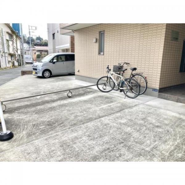 川崎市高津区末長２丁目のマンション