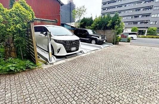横浜市神奈川区子安通３丁目のマンション