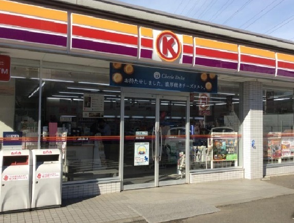 横浜市港北区大倉山４丁目のマンション(サークルK港北太尾町店)
