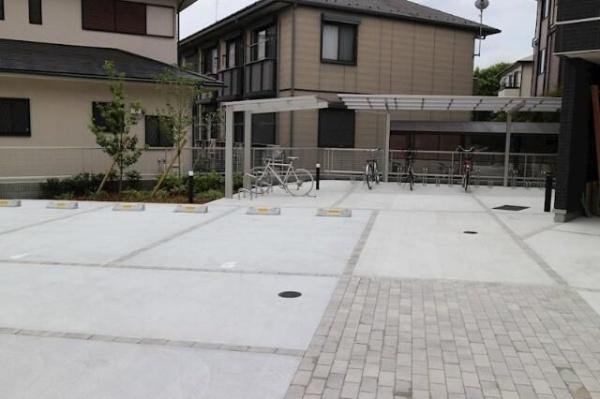 横浜市港北区大倉山４丁目のマンション