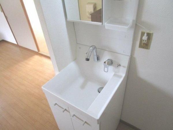 川崎市中原区井田３丁目のアパート