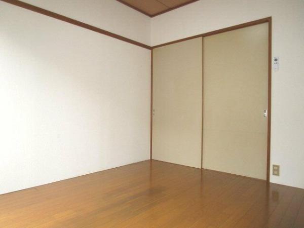 川崎市中原区井田３丁目のアパート