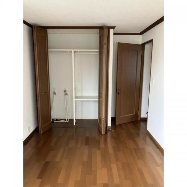 川崎市幸区小向町の貸家