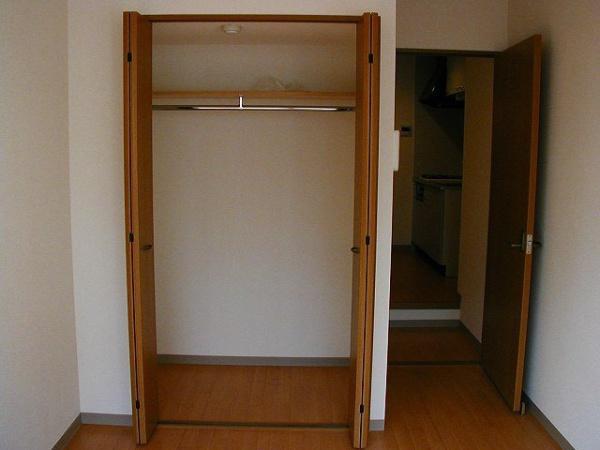 川崎市高津区溝口１丁目のマンション