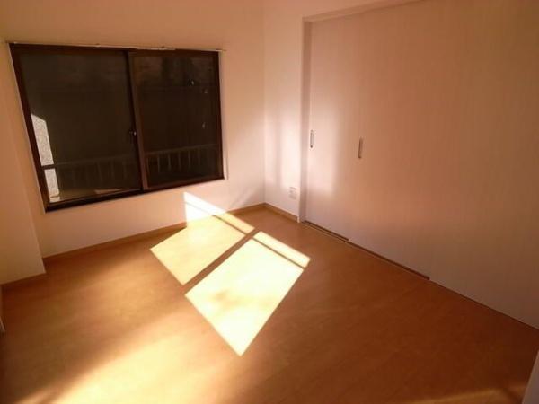 川崎市中原区新城５丁目のマンション