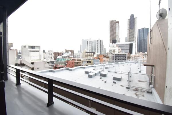 川崎市中原区新丸子町のマンション