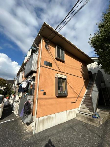川崎市中原区上小田中６丁目のアパート