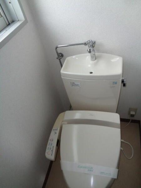 コーポユタカ