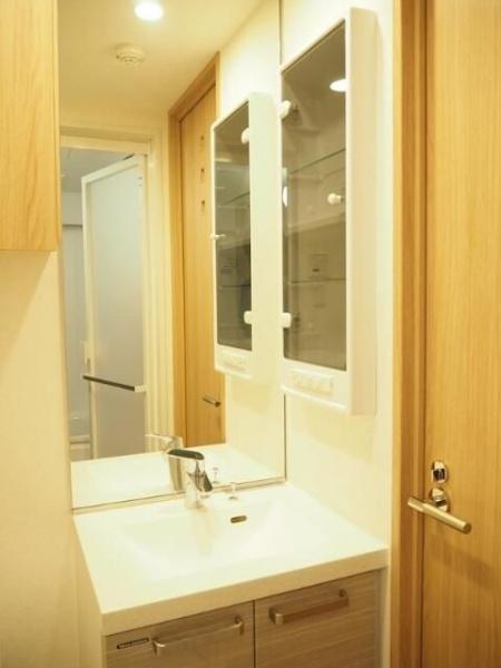 川崎市高津区末長４丁目のマンション