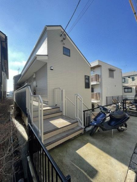 横浜市港北区篠原西町のアパート