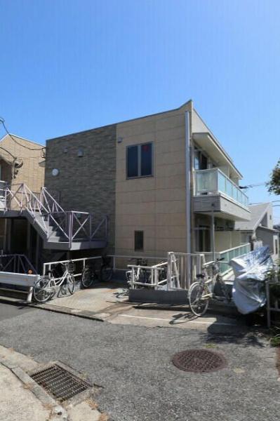 横浜市神奈川区白幡仲町のアパート