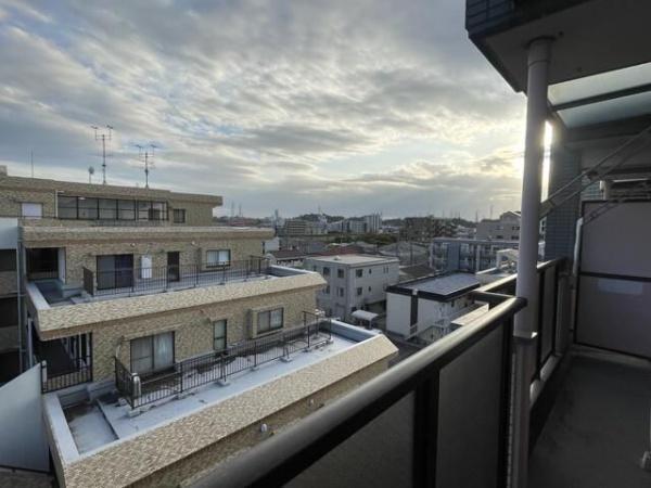 横浜市港北区綱島東１丁目のマンション