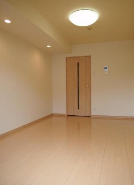 大田区東六郷３丁目のマンション