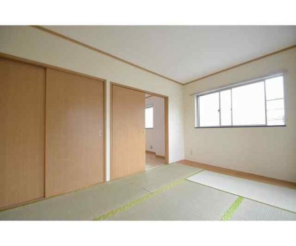川崎市中原区宮内１丁目のマンション