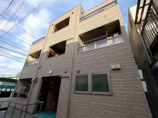 川崎市川崎区小田４丁目のアパート