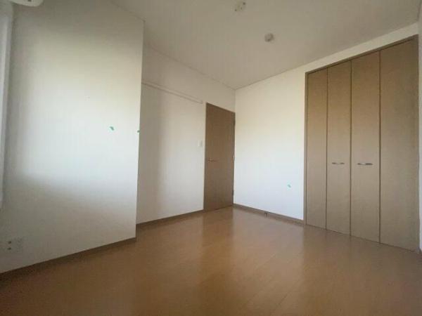 川崎市高津区溝口３丁目のマンション