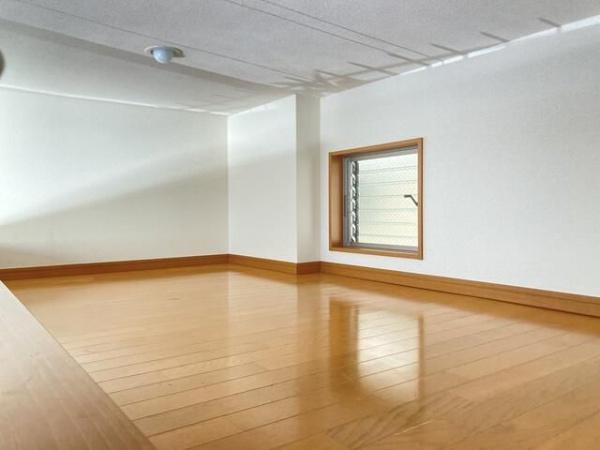 ダグラス中原