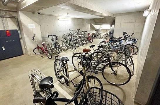 横浜市神奈川区子安通３丁目のマンション