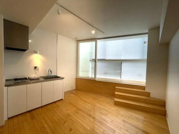 横浜市神奈川区子安通３丁目のマンション