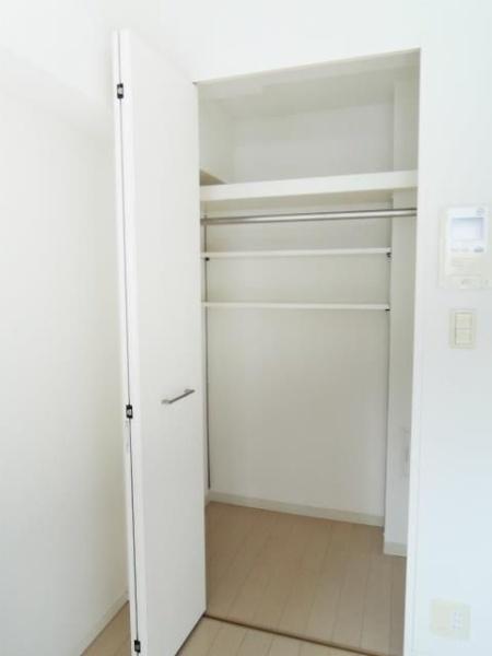 川崎市幸区中幸町４丁目のマンション